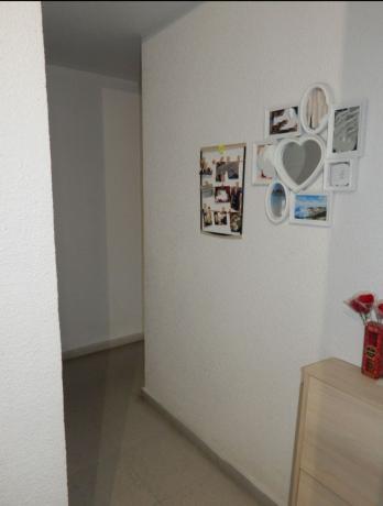 Продажа квартиры на Piso en Calle Churruca, 39, Ensanche-Diputación, Alicante / Alacant, Аликанте / Алакант
thumbnail 2