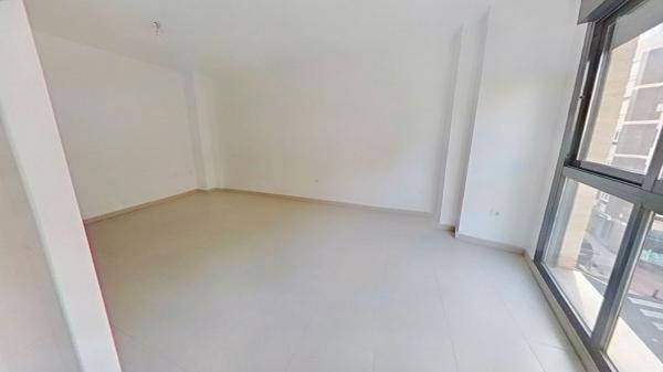 Продажа квартиры на Piso en Carolinas Altas, Alicante / Alacant, Аликанте / Алакант
photo 1