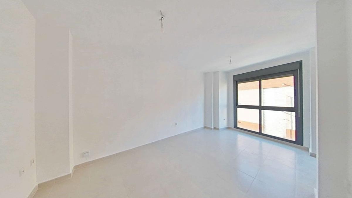 Продажа квартиры на Piso en Carolinas Altas, Alicante / Alacant, Аликанте / Алакант
photo 4
