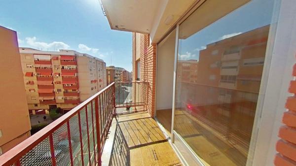 Продажа квартиры на Piso en Carolinas Altas, Alicante / Alacant, Аликанте / Алакант
photo 1