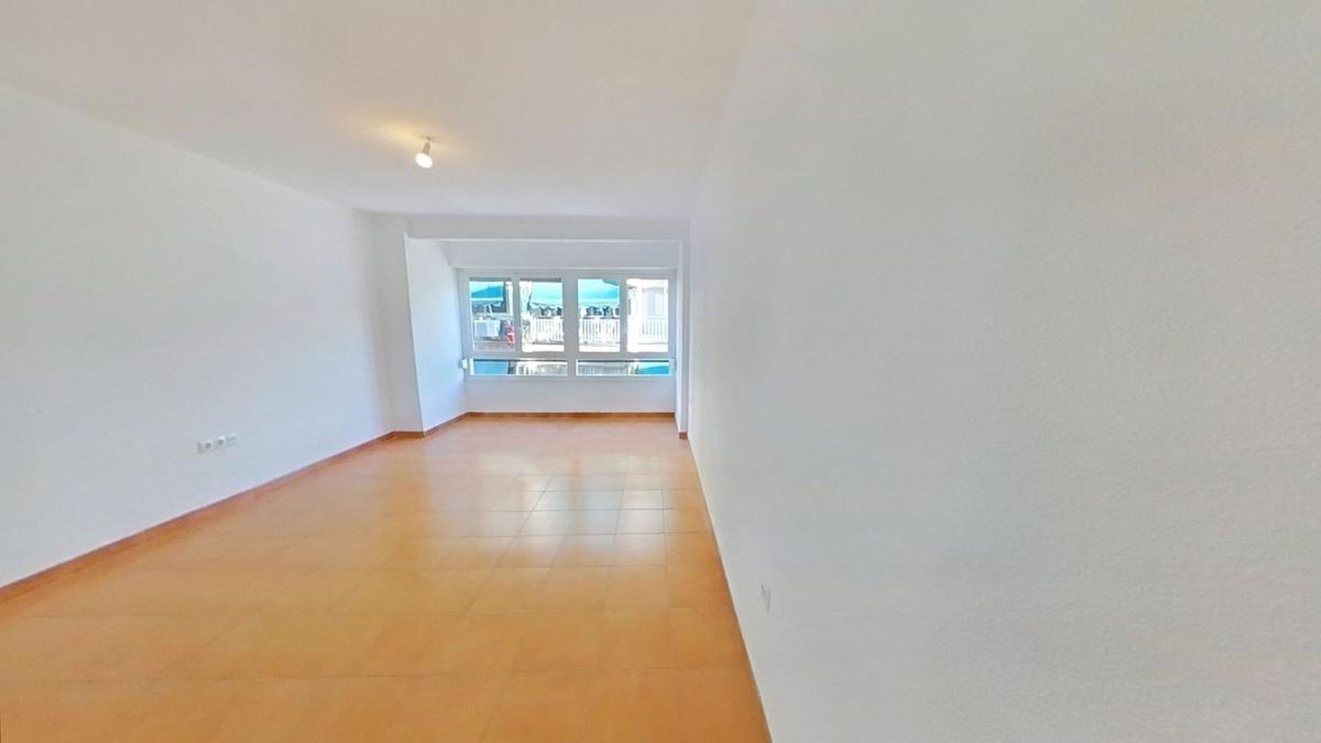 Продажа квартиры на Piso en Carolinas Bajas, Alicante / Alacant, Аликанте / Алакант
photo 1