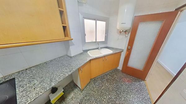 Продажа квартиры на Piso en Benalúa, Alicante / Alacant, Аликанте / Алакант
photo 1
