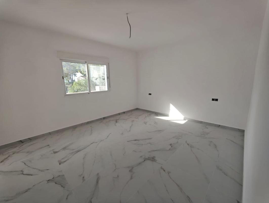 Недвижимость на продажу и в аренду в Испании photo 5