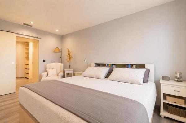 Casa o chalet independiente en Calle Islas Baleares, Arenales del Sol, Elche / Elx thumbnail 2
