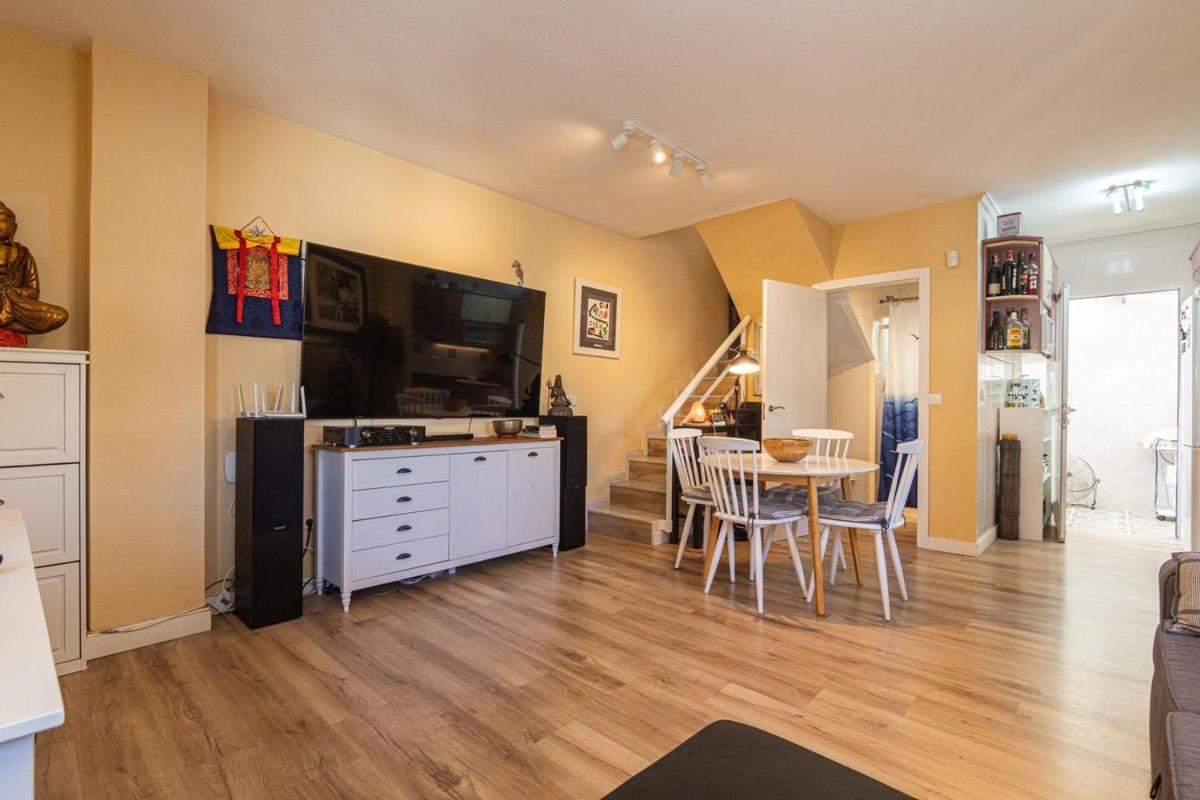 Properties for sale and rent in Spain photo 5