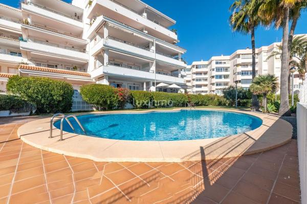 Sale of flat in Piso en Zona l'Olla, Altea, Altea
thumbnail 1