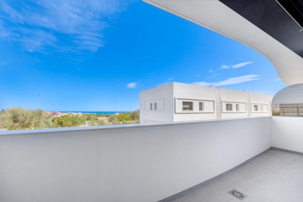 Duplex en venta en Dúplex en l'Olivero, Urbanizaciones, Guardamar del Segura, Guardamar del Segura photo 1