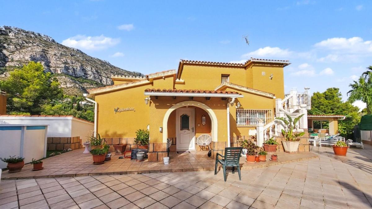 Sale of independent chalet in Casa o chalet en El Montgó, Denia, Denia
photo 2