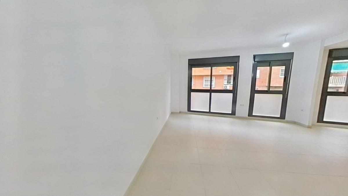Продажа квартиры на Piso en Carolinas Altas, Alicante / Alacant, Аликанте / Алакант
photo 2