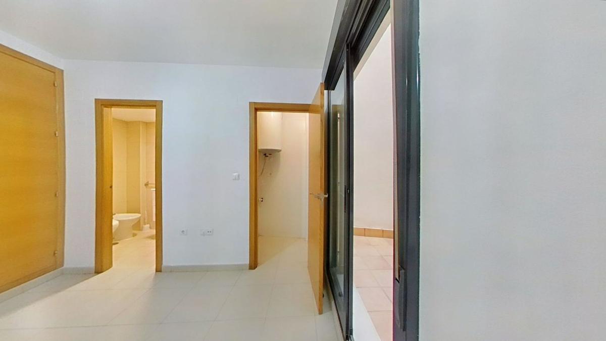 Продажа квартиры на Piso en Carolinas Altas, Alicante / Alacant, Аликанте / Алакант
photo 3