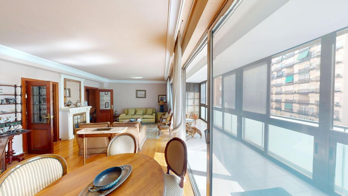 Продажа квартиры на Piso en Calle General Primo de Rivera, Casco Histórico-Santa Cruz, Alicante / Alacant, Аликанте / Алакант
photo 2