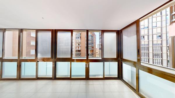 Продажа квартиры на Piso en Calle General Primo de Rivera, Casco Histórico-Santa Cruz, Alicante / Alacant, Аликанте / Алакант
 photo 4