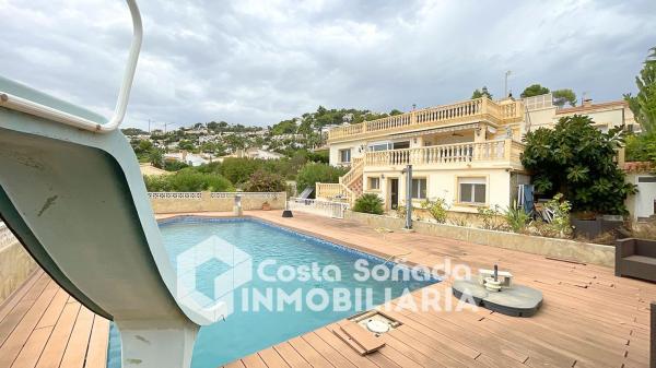 Casa o chalet independiente en Calle Benimodo, Pinar de Advocat-Cometa, Moraira photo 4