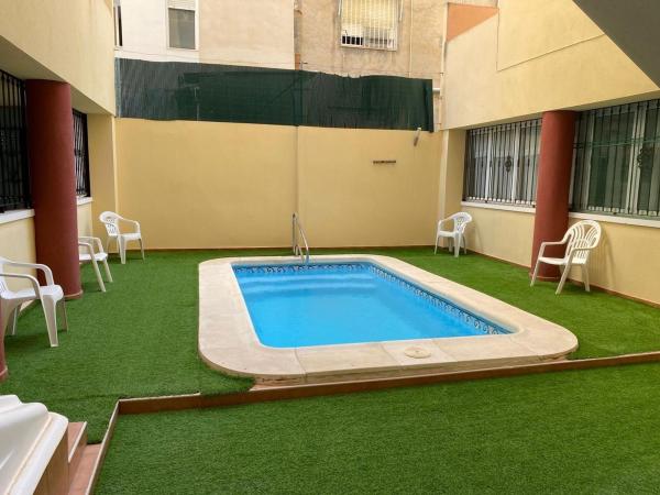 Mieszkanie na sprzedaż w  Piso en Playa del Cura, Torrevieja, Torrevieja photo 1