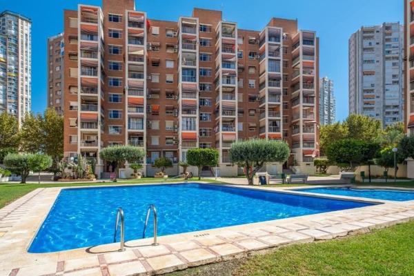 Sale of flat in Piso en Avenida Juan Fuster Zaragoza, Zona Rincón Bajo, Benidorm, Benidorm
 photo 4
