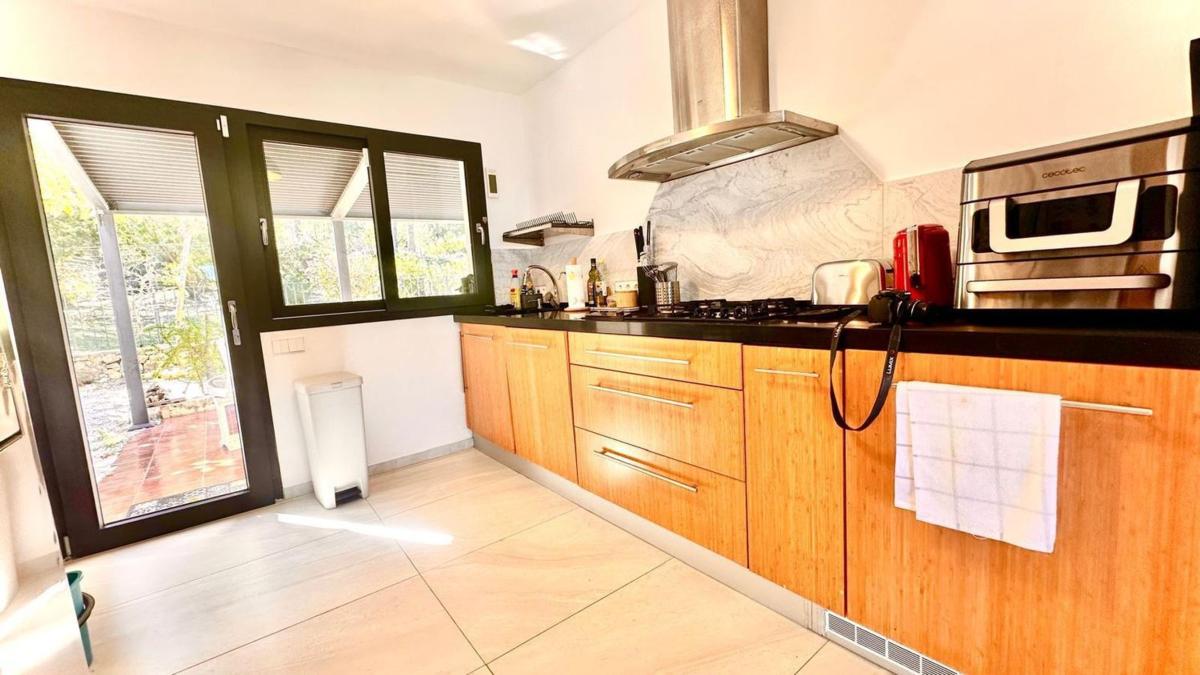 Properties for sale and rent in Spain photo 4
