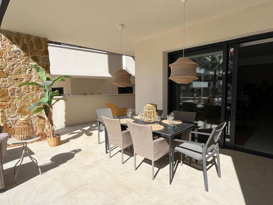 Venta de piso en Piso en Calle Covadonga, 8, Los Balcones - Los Altos del Edén, Torrevieja, Torrevieja
 photo 5