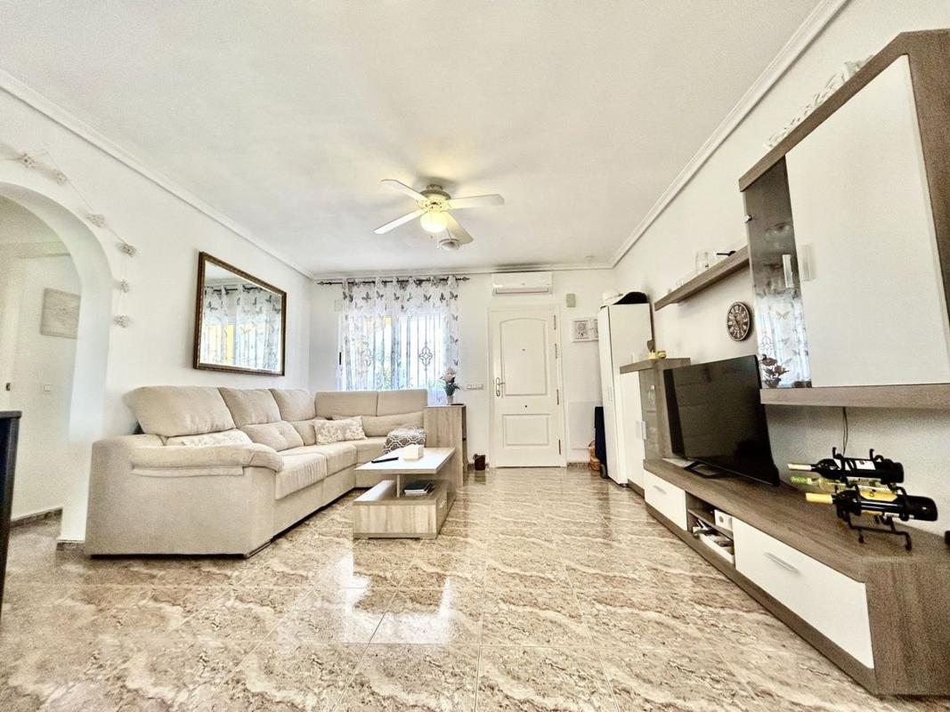 Продажа квартиры на Piso en Calle de Las Dalias, La Regia, Orihuela, Ориуэла
 photo 5