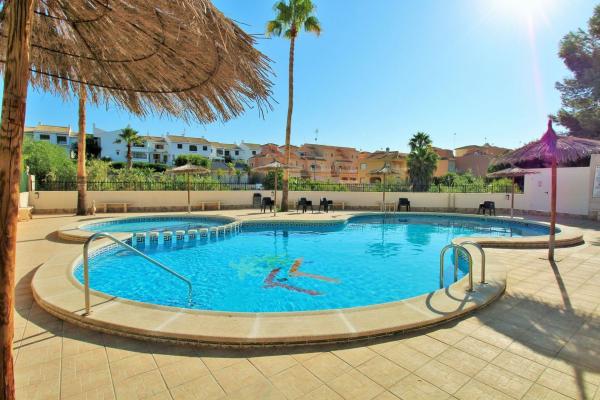Аттик на продажу в Ático en Calle Mira, 6, La Zenia, Orihuela, Ориуэла photo 1