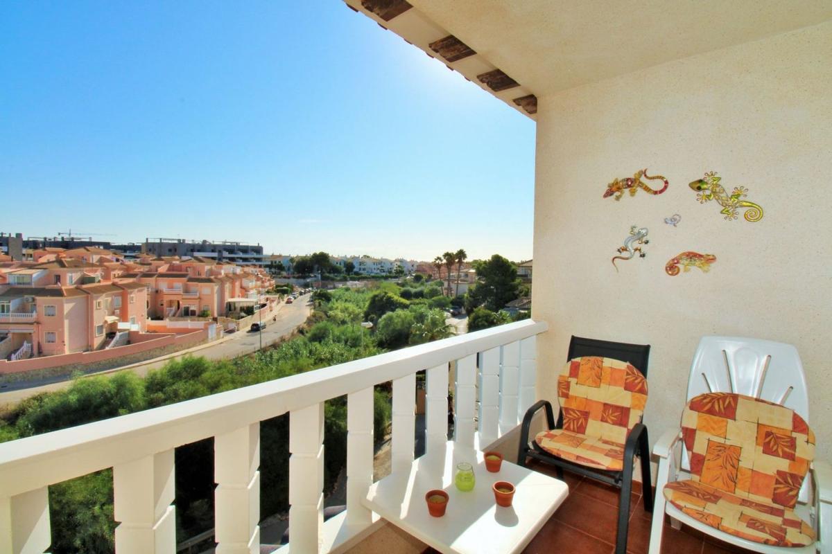 Продажа пентхауса на  Ático en Calle Mira, 6, La Zenia, Orihuela, Ориуэла photo 4