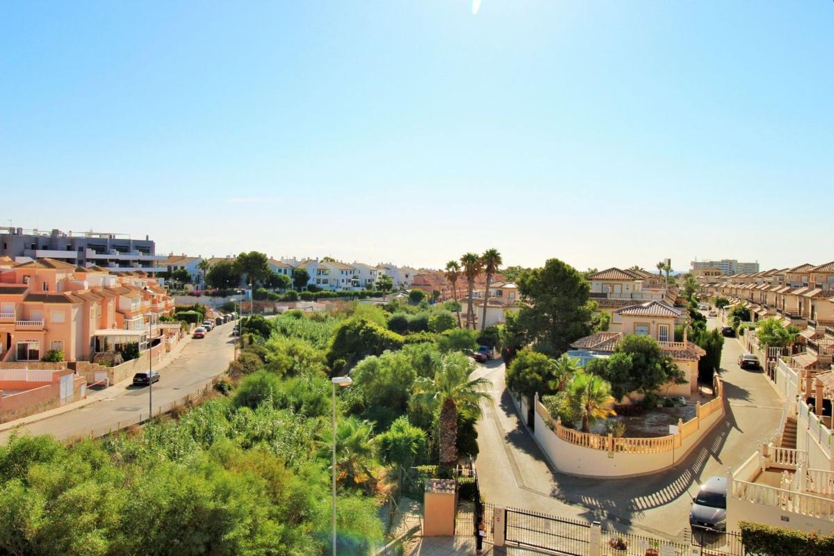 Продажа пентхауса на  Ático en Calle Mira, 6, La Zenia, Orihuela, Ориуэла photo 5