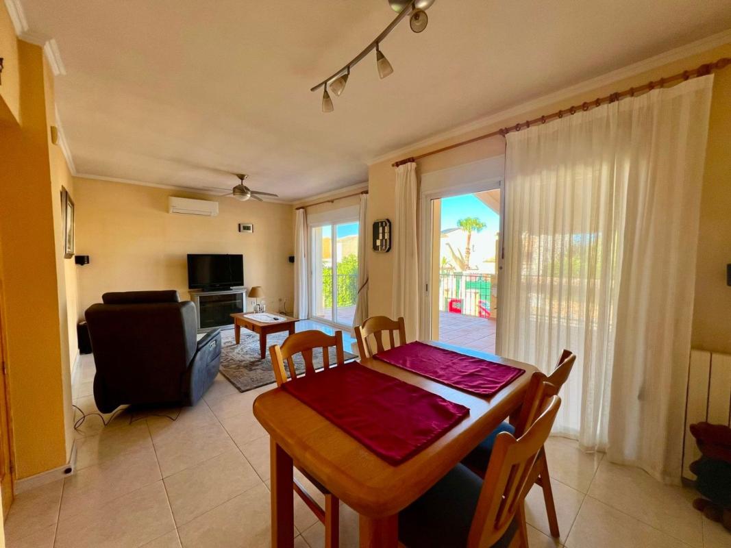 Properties for sale and rent in Spain photo 4