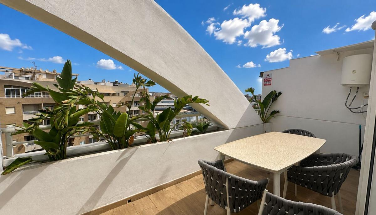 Sale of apartment in Piso en El Molino, Torrevieja, Torrevieja
photo 1