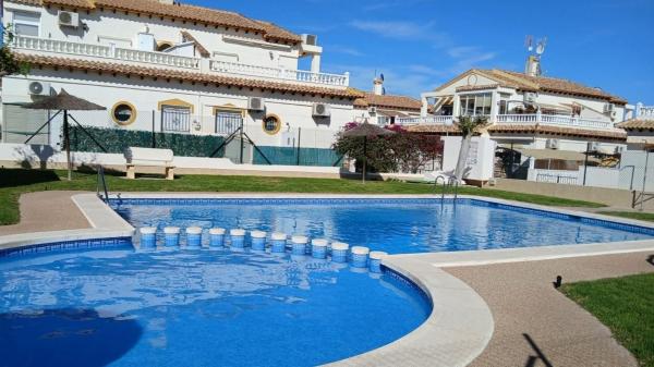 Дуплекс на продажу в Dúplex en Los Balcones y los Altos, Orihuela, Ориуэла thumbnail 2