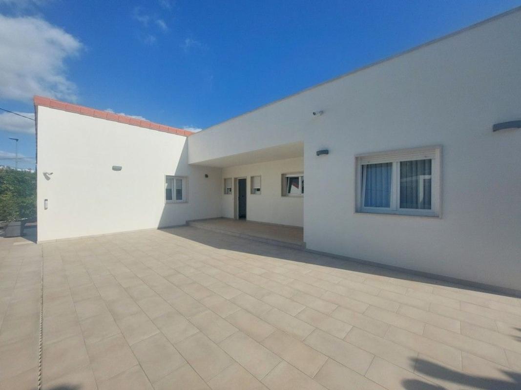 Propiedades en venta y alquiler en España photo 5