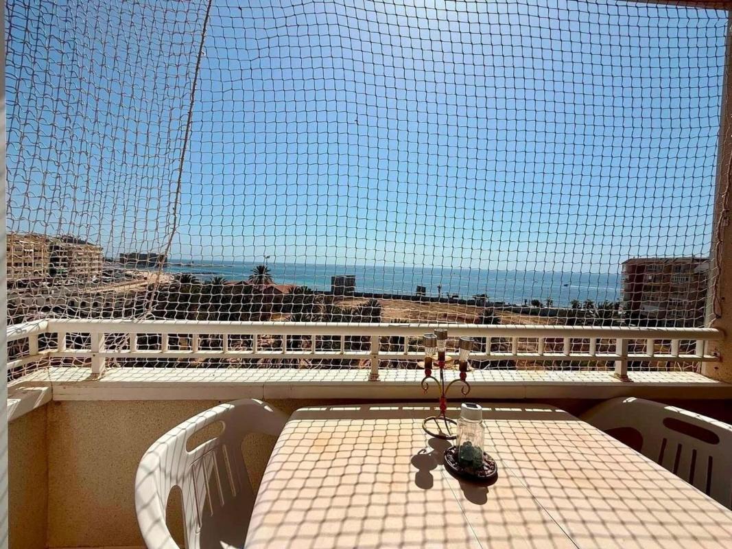 Venta de piso en Piso en Playa del Cura, Torrevieja, Torrevieja
photo 2