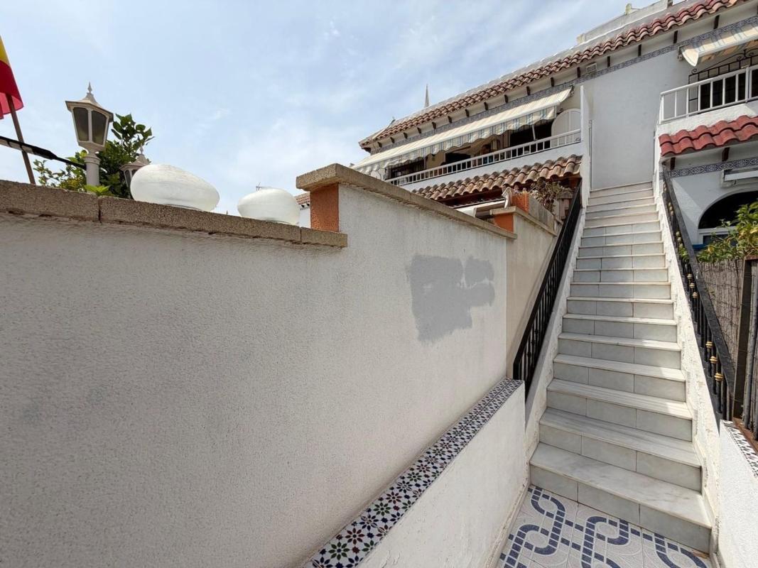 Properties for sale and rent in Spain photo 5