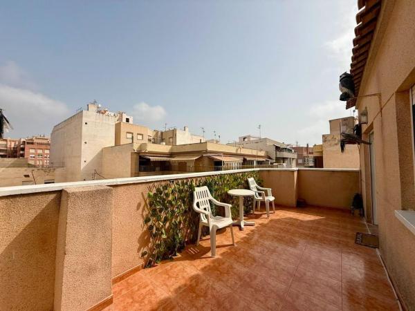 Ático en venta en Ático en Playa del Cura, Torrevieja, Torrevieja thumbnail 2