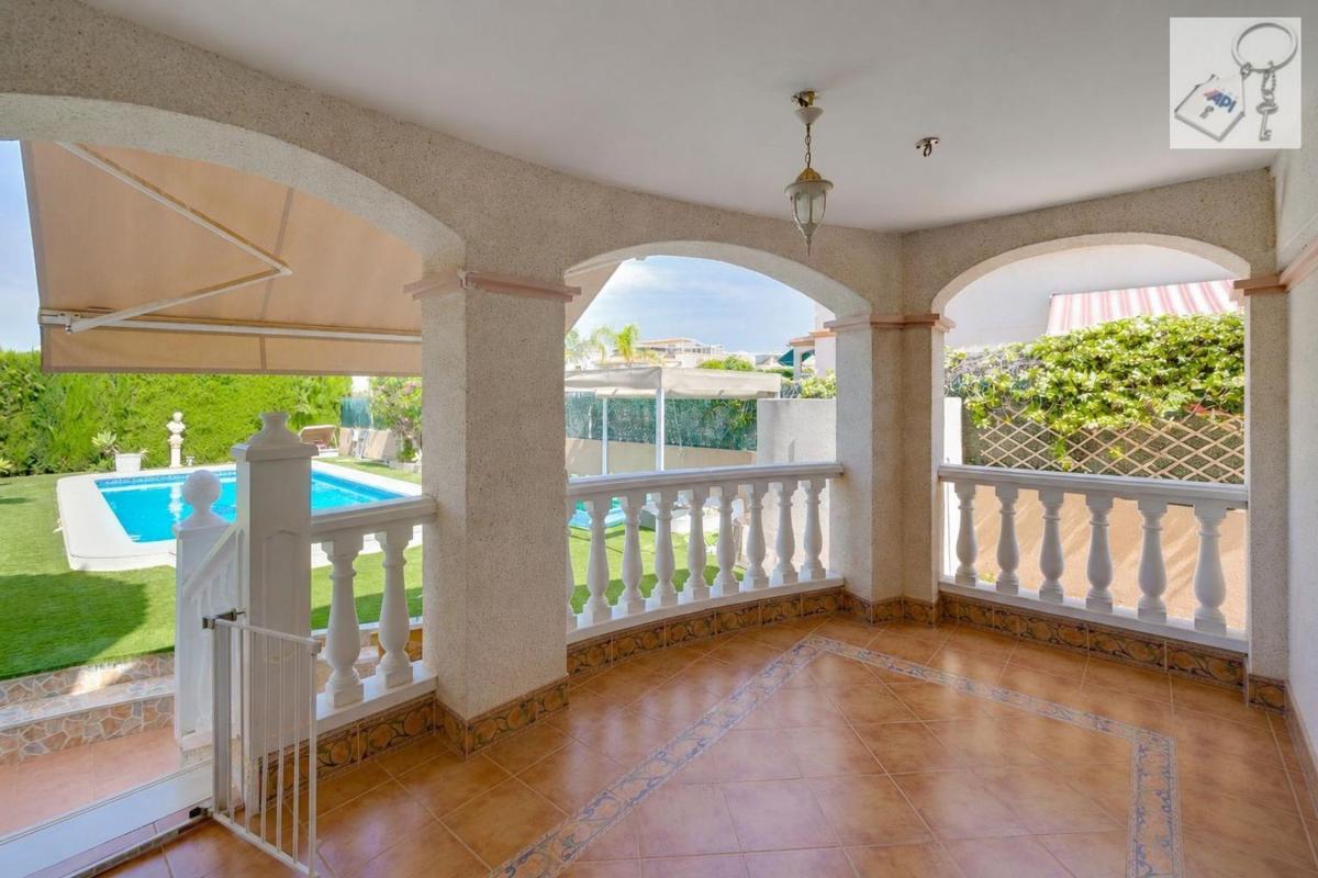 Sale of independent chalet in Casa o chalet en San Fulgencio, San Fulgencio
photo 5