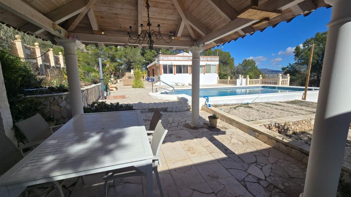 Venta de chalet independiente en Casa o chalet en Plaza Poligono 1, Sax, Sax
photo 2