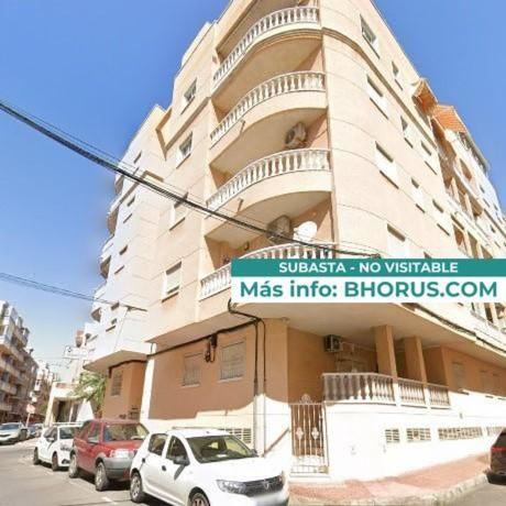 Sprzedaż mieszkania w Piso en Calle Vicente Blasco Ibáñez, Las Piscinas Naturales, Torrevieja, Torrevieja
thumbnail 2