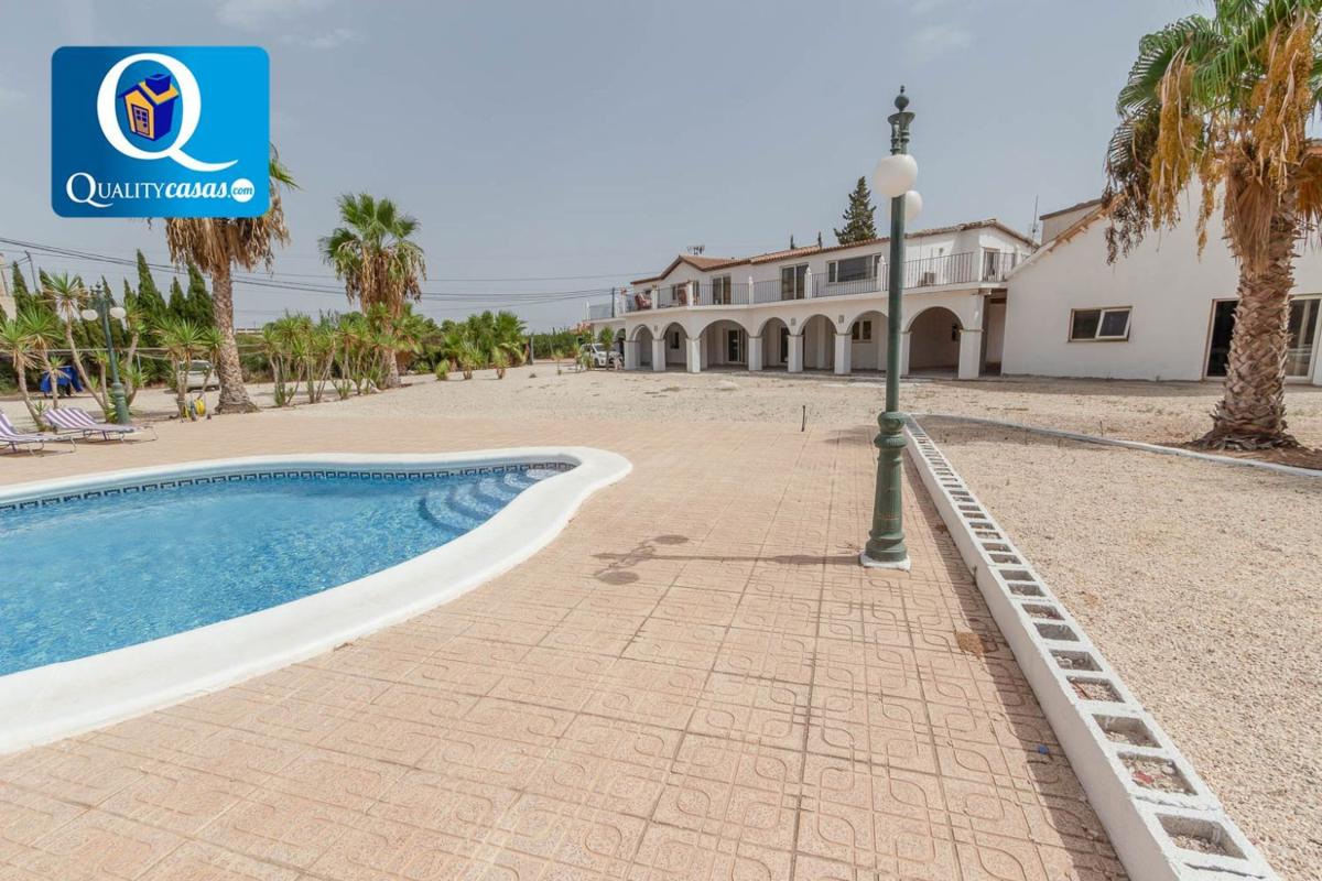 Propiedades en venta y alquiler en España photo 2