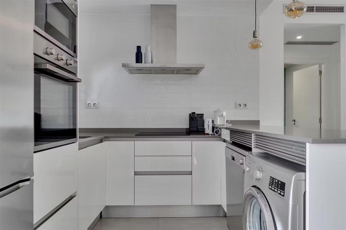 Sale of apartment in Piso en Calle Comunidad Catalana, 3, Zona Pueblo, Pilar de la Horadada, Pilar de la Horadada
 photo 3