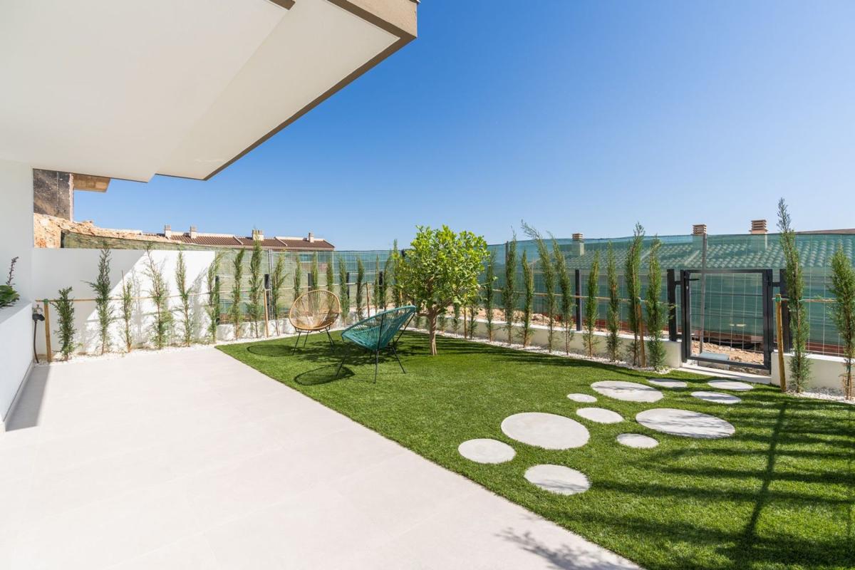 Properties for sale and rent in Spain photo 3