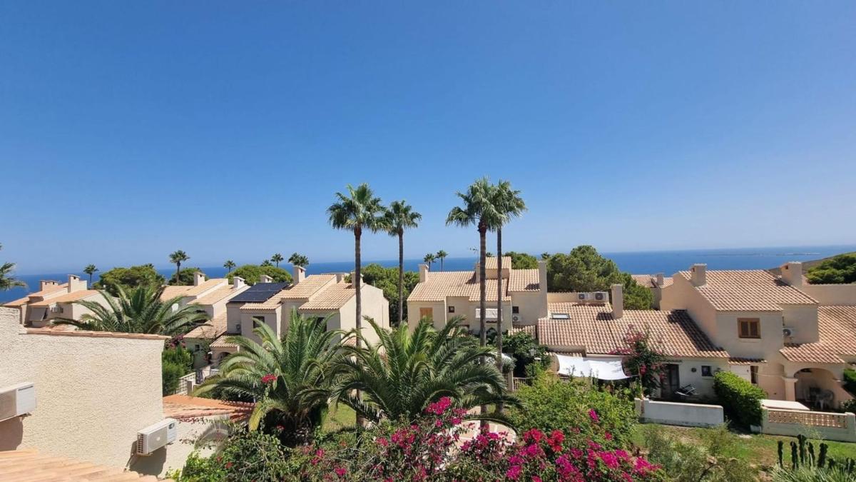 Properties for sale and rent in Spain photo 2