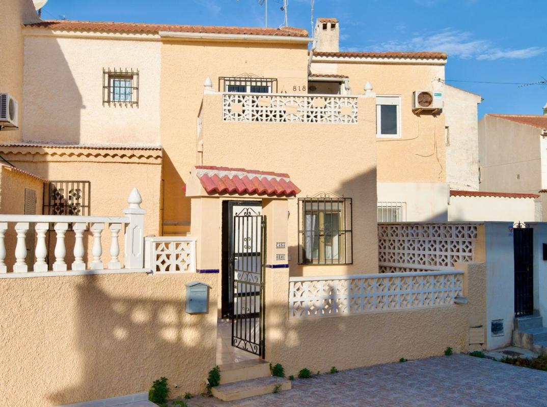 Sprzedaż mieszkania w Piso en Calle Pepe Luis Vázquez, La Siesta - El Salado - Torreta, Torrevieja, Torrevieja
photo 2