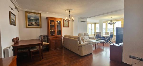 Продажа квартиры на Piso en Pueblo Poniente, Benidorm, Бенидорм
photo 1