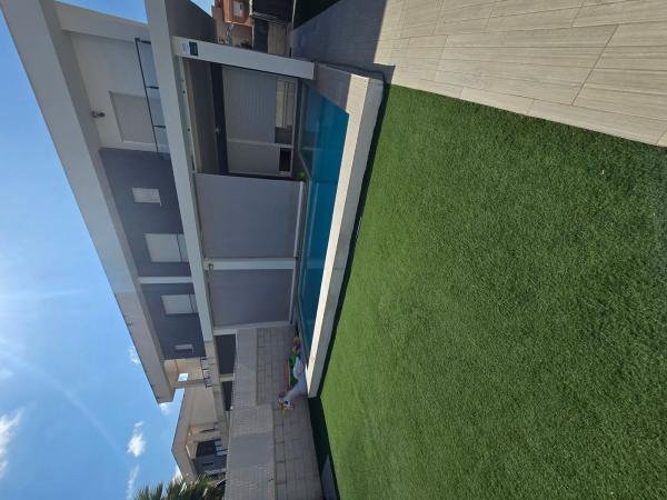 Chalet pareado en Calle Malta, 52, Monte y Mar, Gran Alacant photo 2