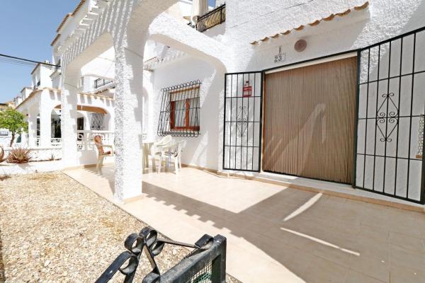 Casa o chalet independiente en Playa de los Náufragos, Torrevieja photo 1