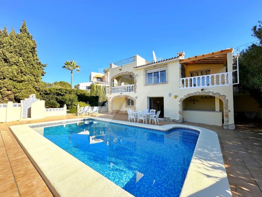 Sale of independent chalet in Casa o chalet en Benissa pueblo, Benissa, Benissa
photo 1