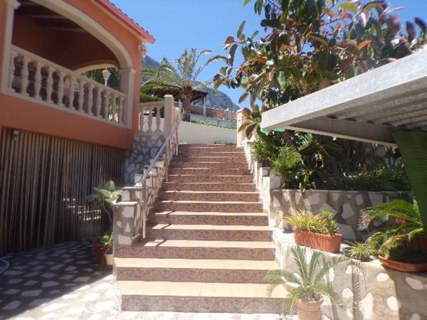 Independent chalet for sale in Casa o chalet en El Montgó, Denia, Denia
 photo 4