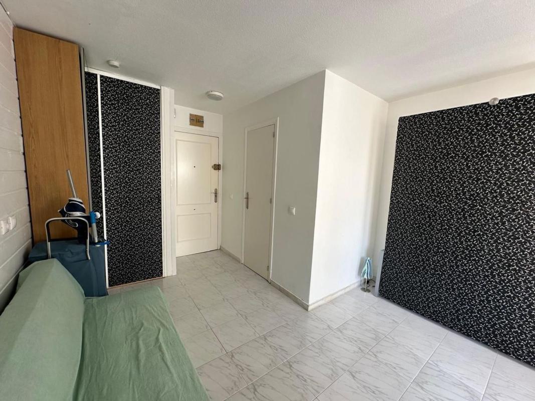 Продажа студии в Estudio en Playa del Cura, Torrevieja, Торревьеха photo 2