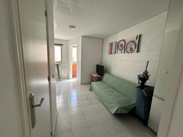 Estudio en venta en Estudio en Playa del Cura, Torrevieja, Torrevieja thumbnail 3