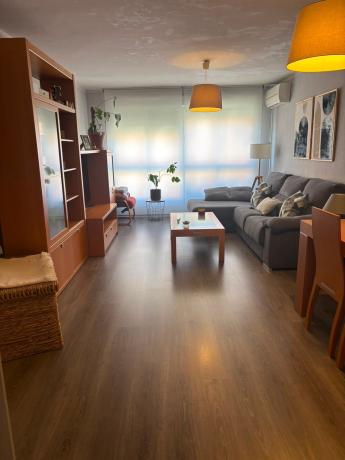 Sale of flat in Piso en Calle Juan Gil Albert, Barri Zona Nord, Alcoy / Alcoi, Alcoy
thumbnail 1