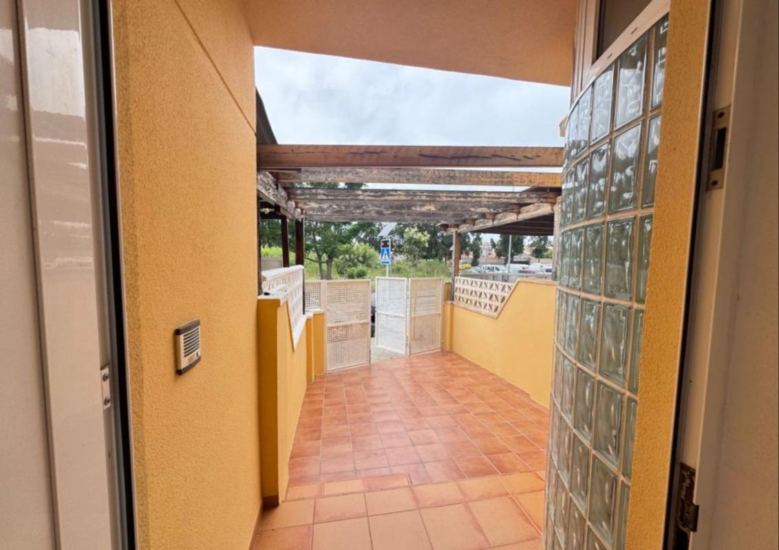 Properties for sale and rent in Spain photo 2