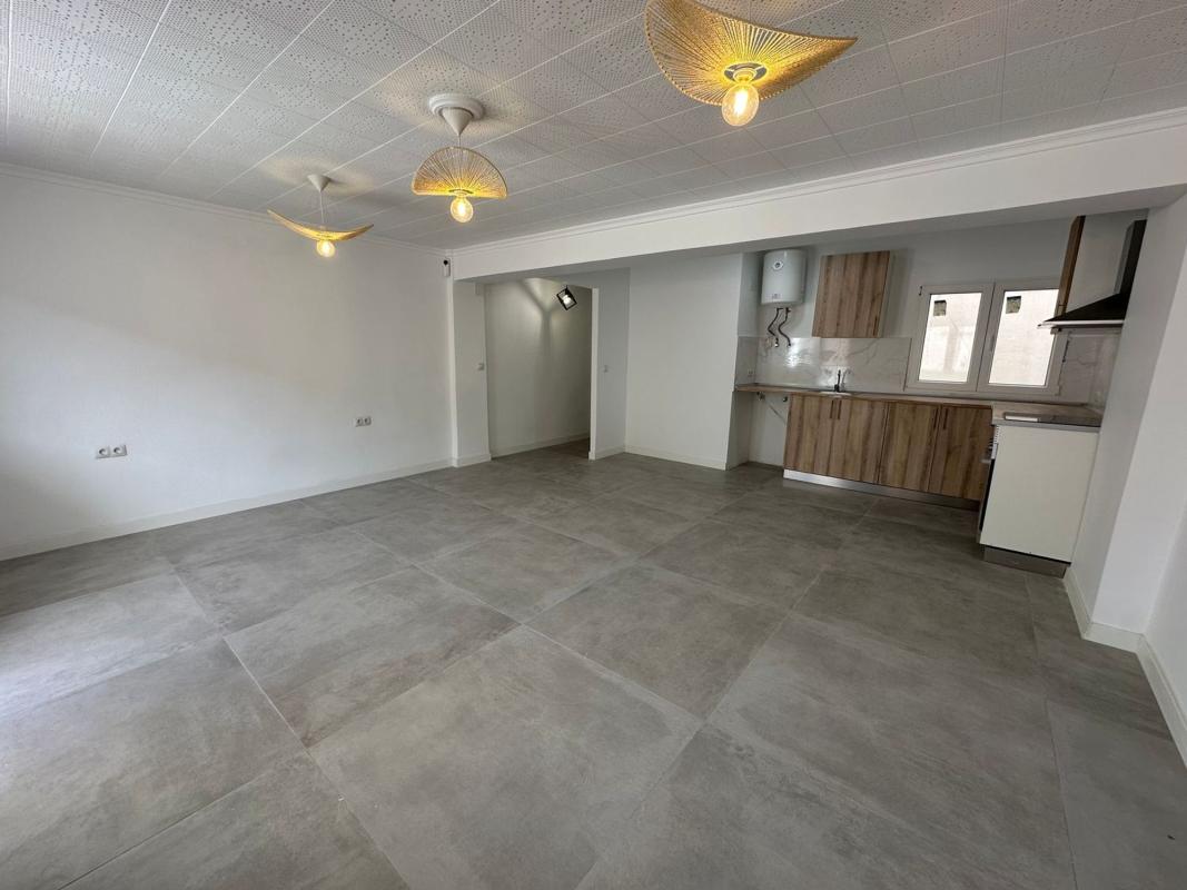 Sprzedaż mieszkania w Piso en Espronceda, Carolinas Bajas, Alicante / Alacant, Alicante / Alacant
photo 2